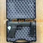 HECKLER KOCH HK45. POLİMER GÖVDE 45 LİK.45 LİKLER İÇİNDEKİ EN HAFİFİ. EMSALSİZ  BİR TABANCA