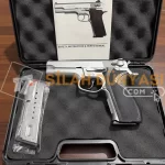 Yargı mensubunun koleksiyonundan Smith Wesson 5906 model silah.